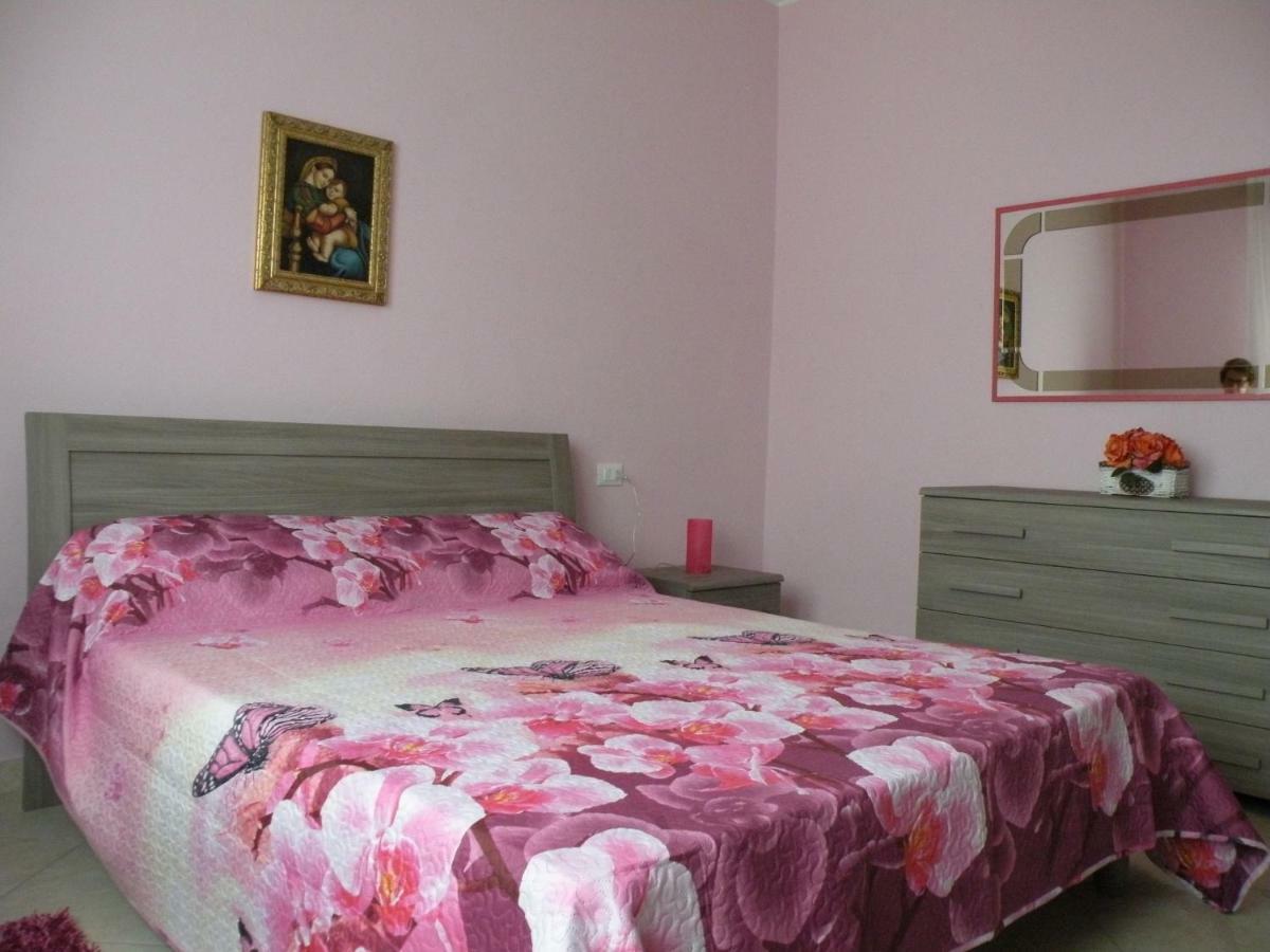 로솔리나 Casa Oriana 빌라 외부 사진